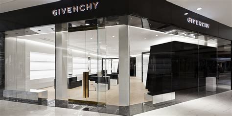 givenchy aventura photos|Aventura Mall .